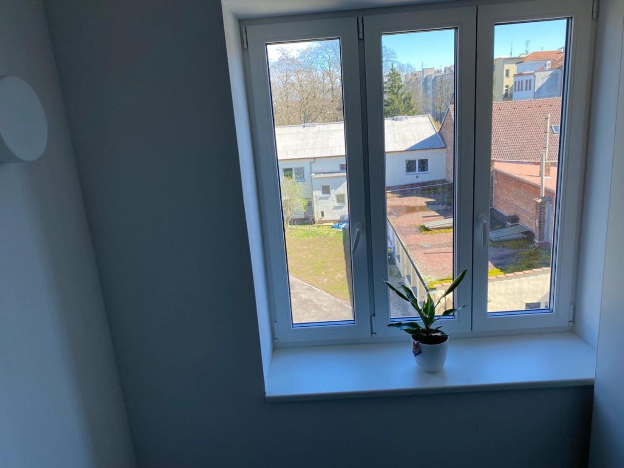 Perla Hradce 101 Appartement Hradec Králové Buitenkant foto